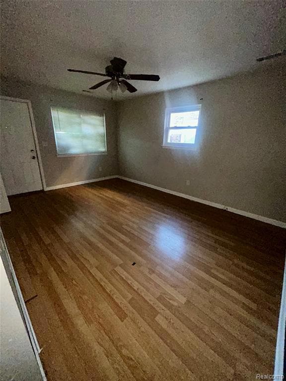 2505 La Belle St, Detroit, MI 48238 - photo 2