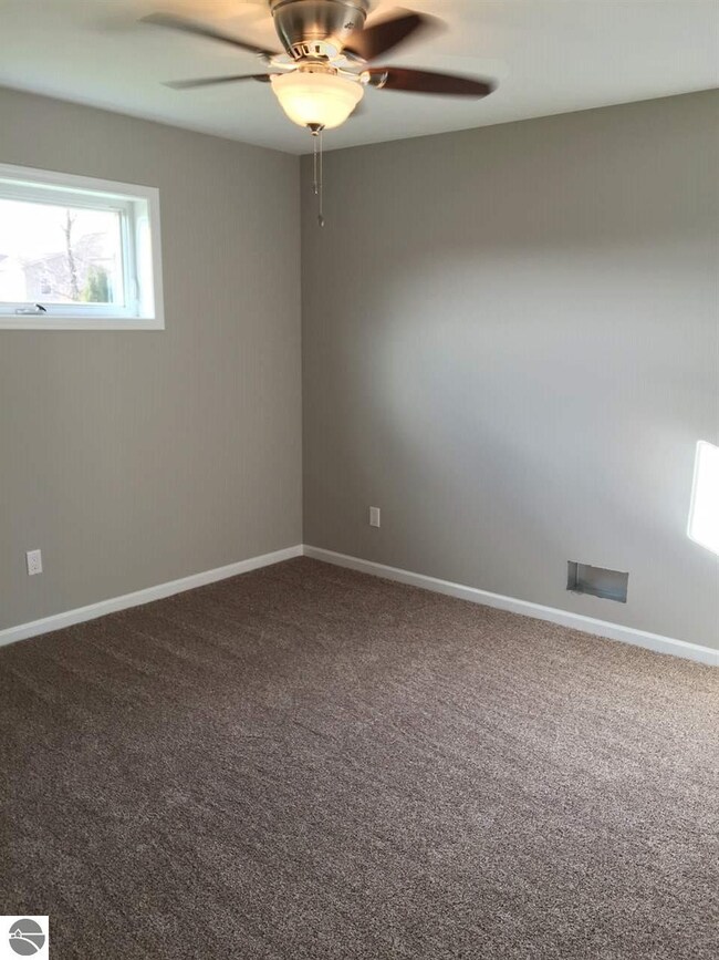 5005 Cedar Condo Ct unit 10, Traverse City, MI 49684 - photo 5