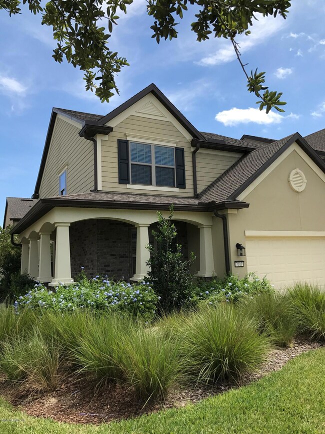 Front of Home2