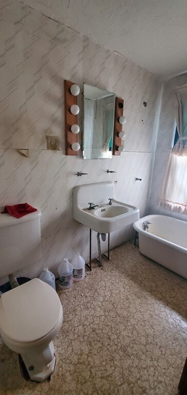 52 Lois St, Orange, MA 01364 - photo 6