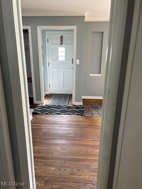 246 E 271st St, Euclid, OH 44132 - photo 7