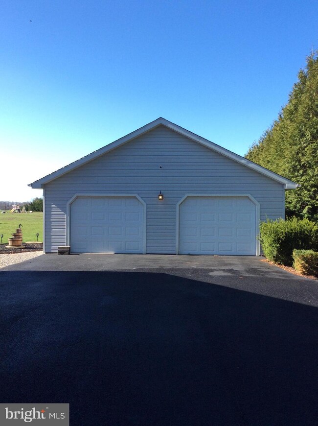 31921 Griffith Dr, Galena, MD 21635 - photo 4