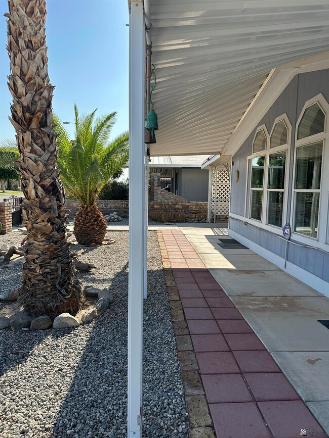 11234 E 35th Place, Yuma, AZ 85367 - photo 5