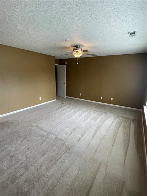 10188 Brushfield Ln, Fishers, IN 46037 - photo 2