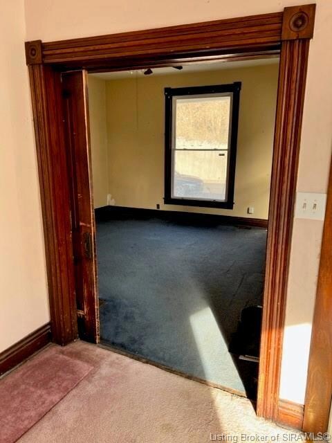 211 Lafayette St, New Albany, IN 47150 - photo 5