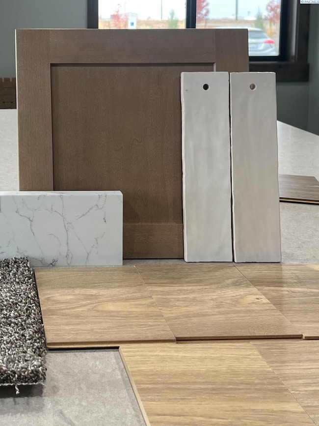 521 Grosscup Blvd, West Richland, WA 99353 - photo 4