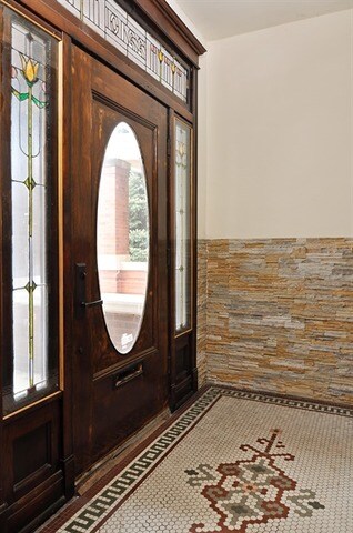 2210 W Cortez St, Chicago, IL 60622 - photo 2