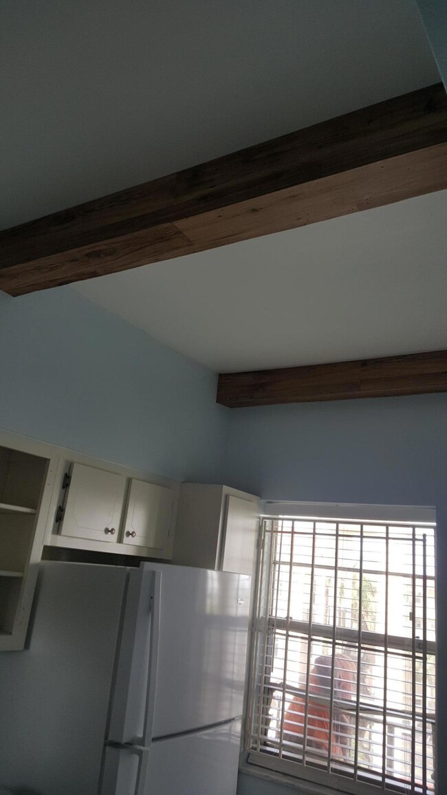 kitchen wood beams