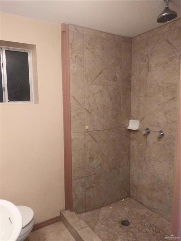 410 E 8th St, Weslaco, TX 78596 - photo 7