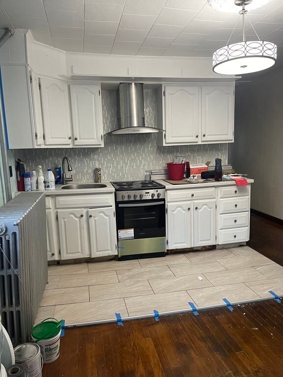 512 Pine St unit 1 East, Fall River, MA 02720 - photo 6