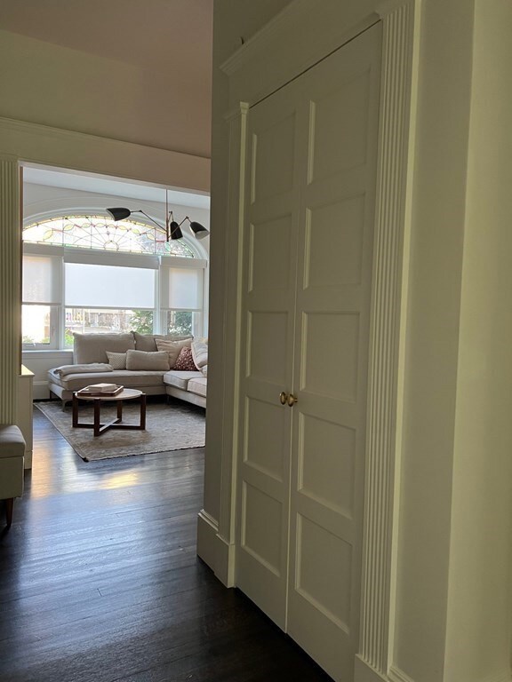 7 Verndale St unit 1, Brookline, MA 02446 - photo 3