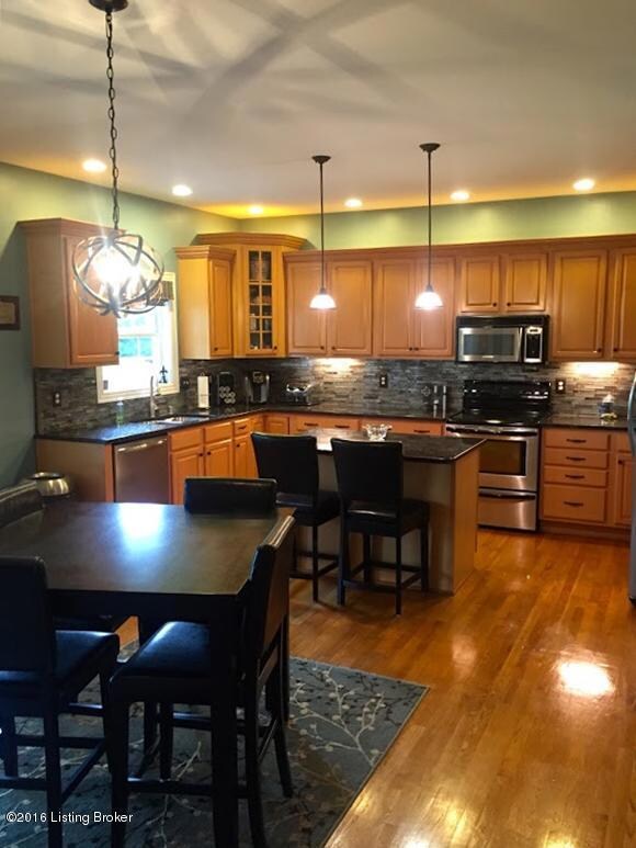 Geneva Cir Kitchen 2