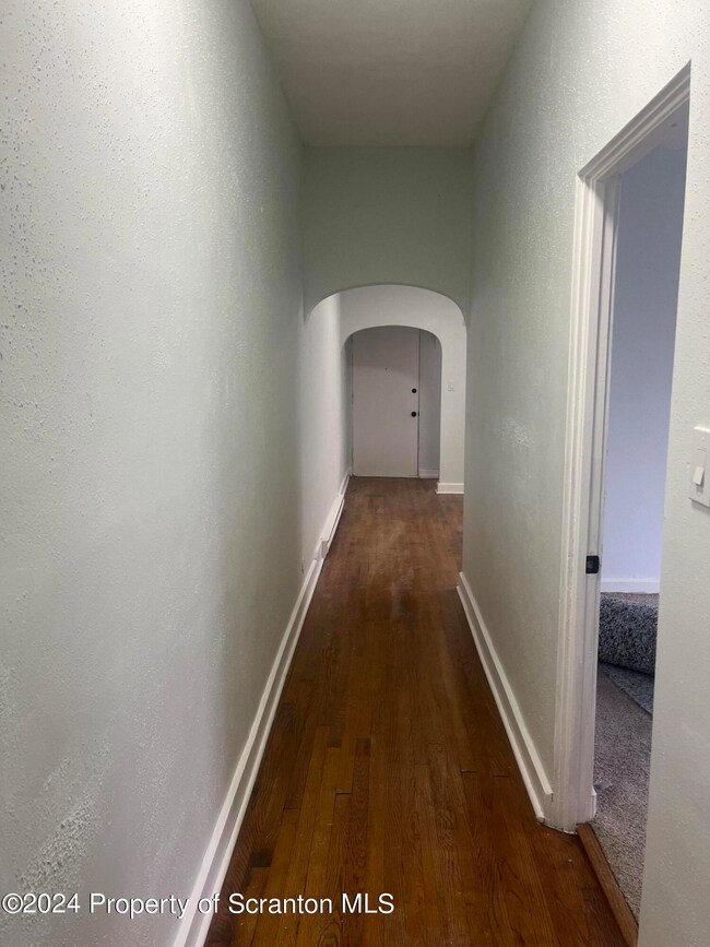 140 W River St unit C, Wilkes Barre, PA 18702 - photo 7