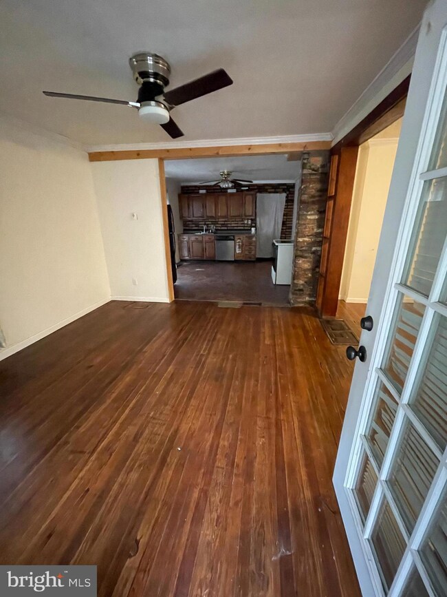 12005 N Branch Rd SE, Cumberland, MD 21502 - photo 3