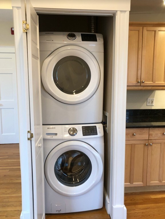 39 Chestnut St unit St, Stoneham, MA 02180 - photo 4