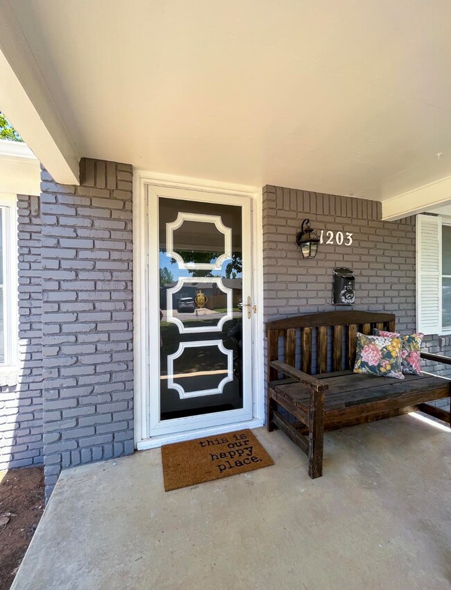 1203 1203 W Stewart, Duncan, OK 73533 - photo 3