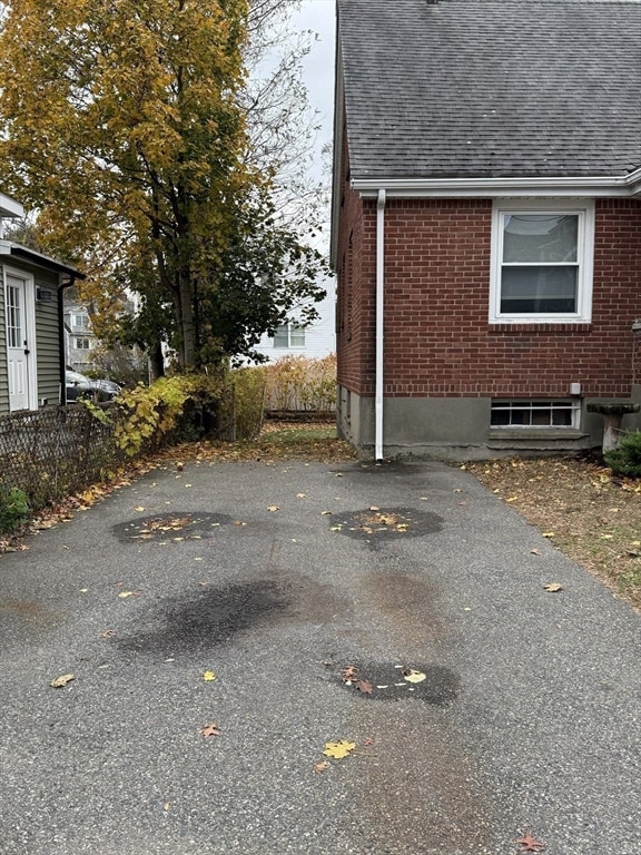 49 Hawthorn St, Newton, MA 02458 - photo 4