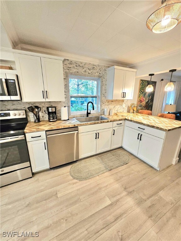 3411 Basin St, Naples, FL 34112 - photo 3