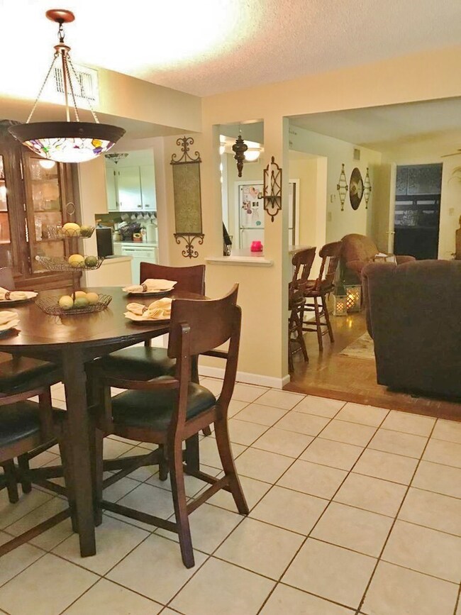 715 Crawford St, Tylertown, MS 39667 - photo 7