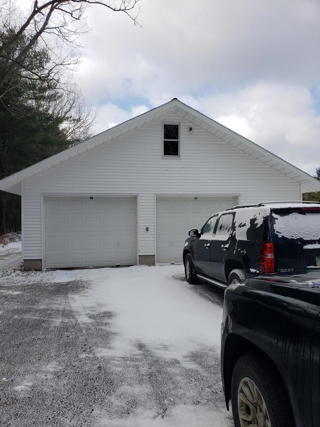 875 Route 402, Hawley, PA 18428 - photo 5