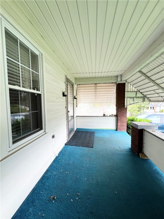 Covered front porch.