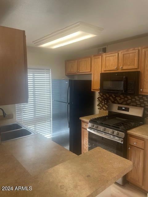Gannis Fairmont kitchen