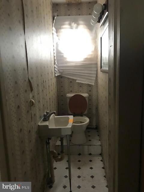 3315 Brighton St, Baltimore, MD 21216 - photo 4