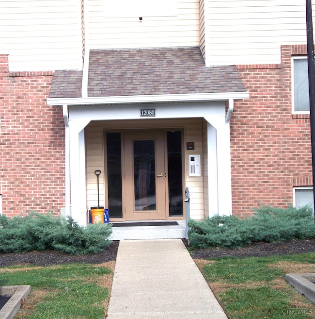 12080 Regency Run Ct, Cincinnati, OH 45240 - photo 2