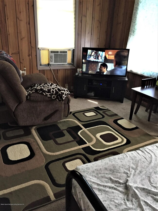 69 Innis St, Staten Island, NY 10302 - photo 4