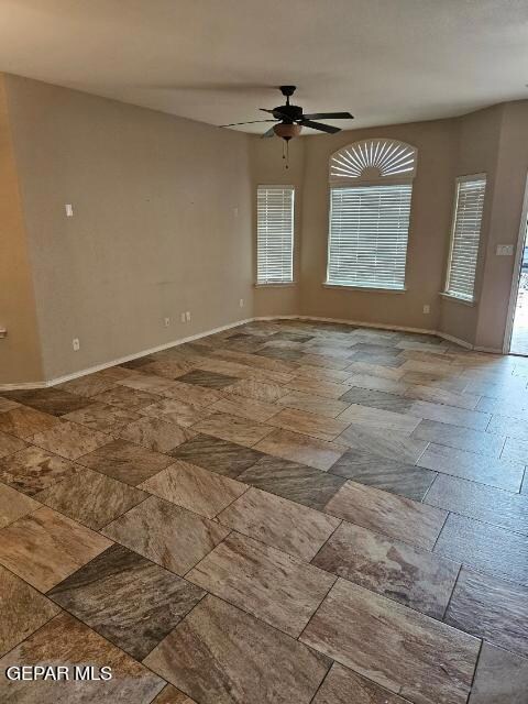 14800 Ava Leigh Ave, El Paso, TX 79938 - photo 3