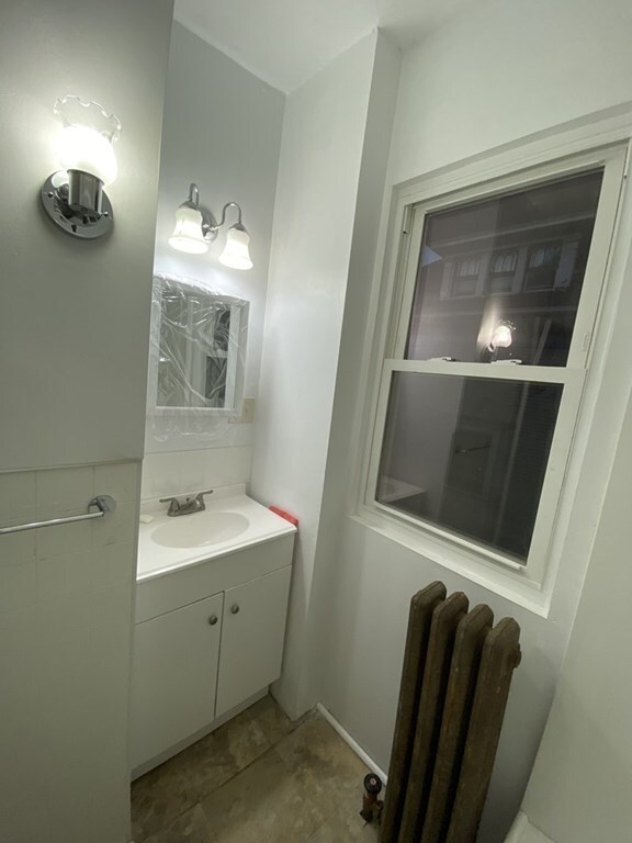 121 Wilbraham Rd unit 2, Springfield, MA 01109 - photo 6