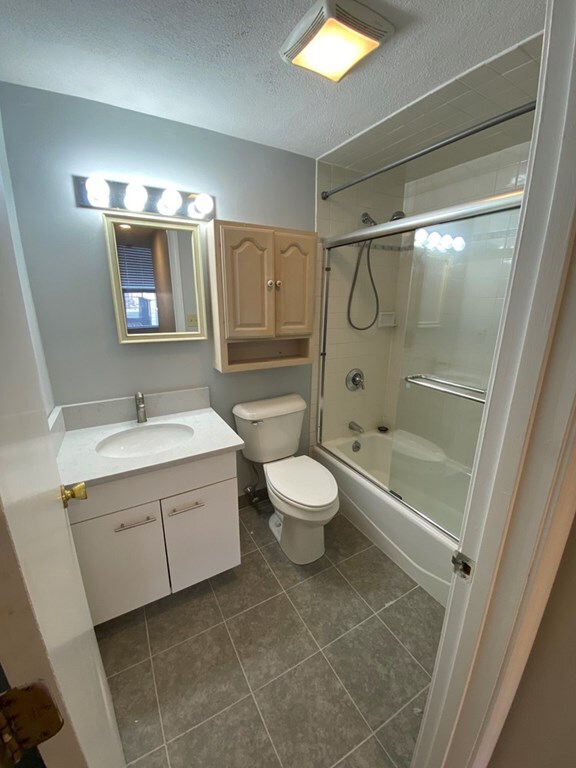 12 Parmenter St unit 4R, Boston, MA 02113 - photo 5