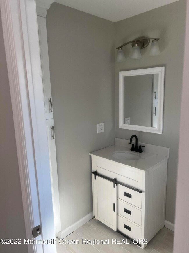 4 Maplewood Dr unit 52, Whiting, NJ 08759 - photo 7