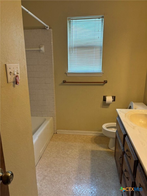 2nd bathroom