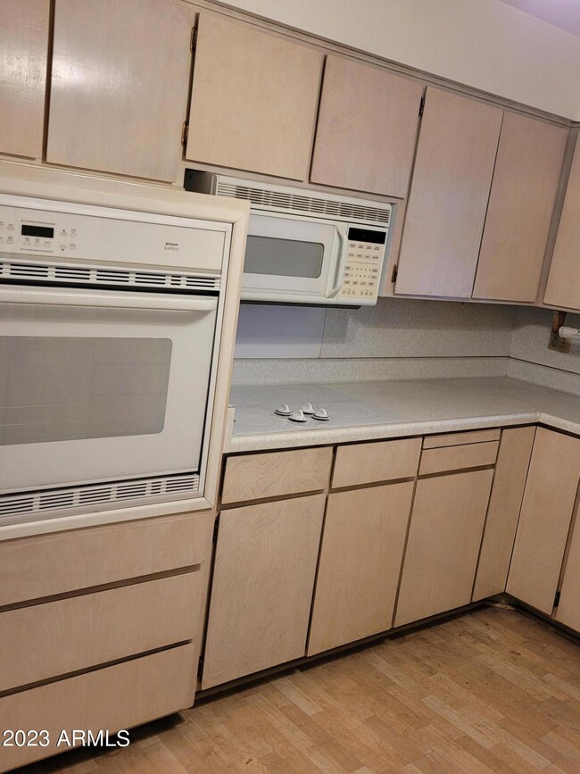 unlisted-address, Mesa, AZ 85205 - photo 5