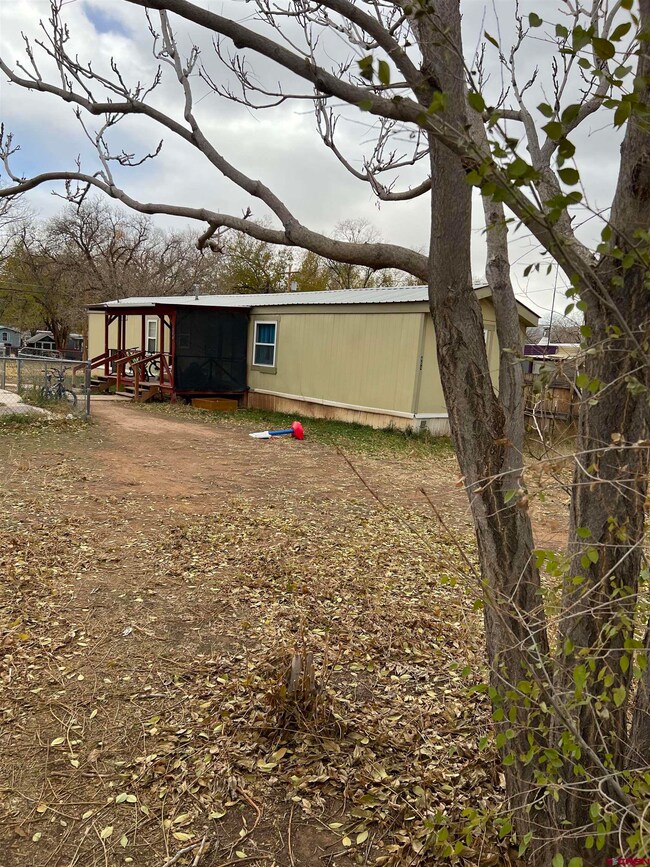 604 S Ash St, Cortez, CO 81321 - photo 2