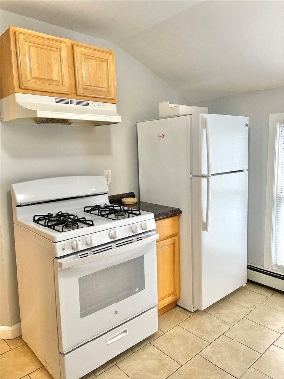 645 Lonsdale Ave unit 2, Central Falls, RI 02863 - photo 4
