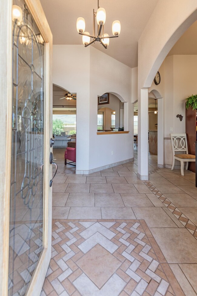 785 Desert View Ct, Alamogordo, NM 88310 - photo 4