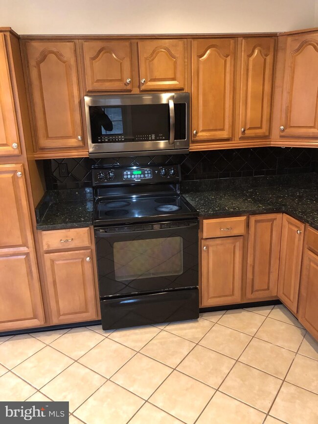 5229 Sumerduck Rd, Sumerduck, VA 22742 - photo 6