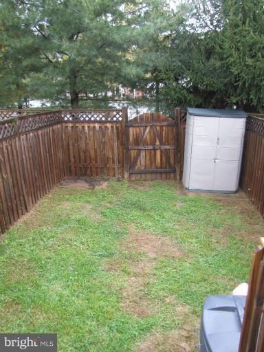 10852 Will Painter Dr, Owings Mills, MD 21117 - photo 5