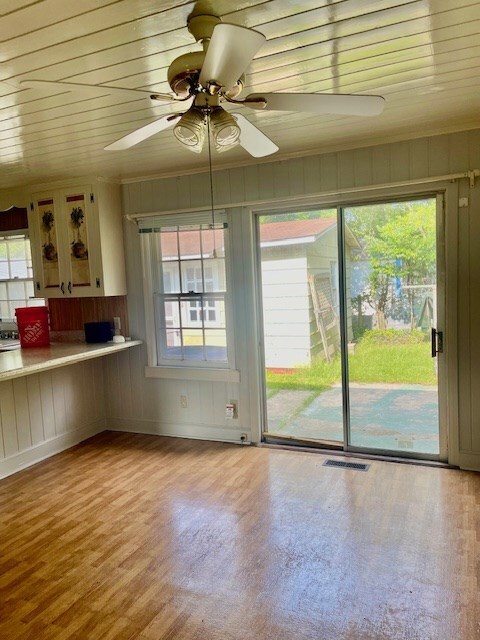 Den off the kitchen area