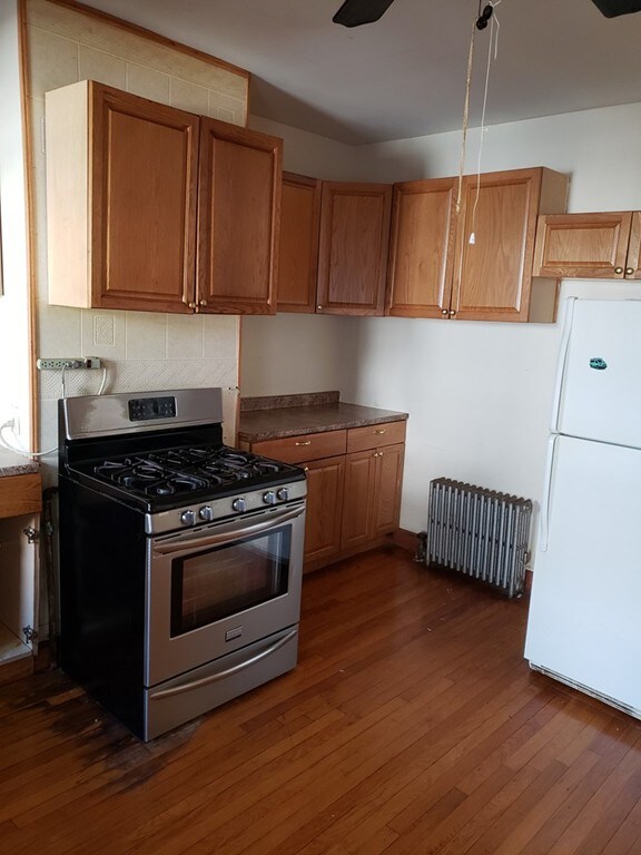 47 Autumn St unit 1, Lynn, MA 01902 - photo 3