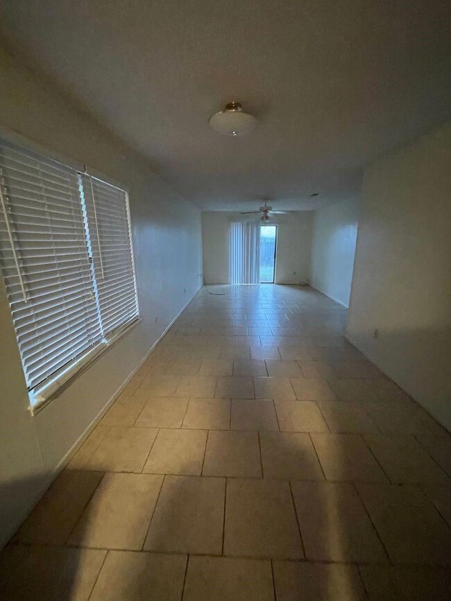 4634 Marlboro Dr, Abilene, TX 79606 - photo 6