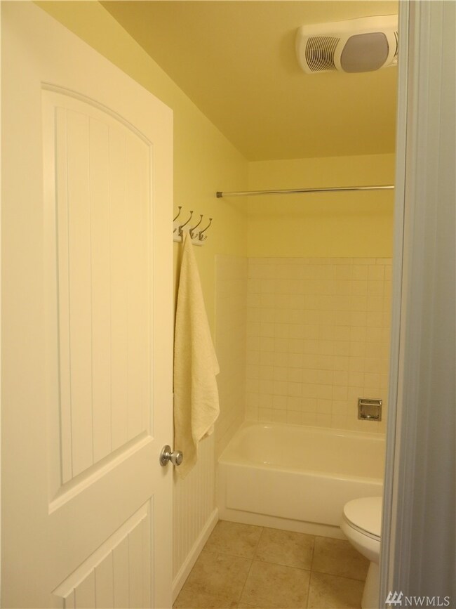 8834 Colgate Dr W, University Place, WA 98466 - photo 5