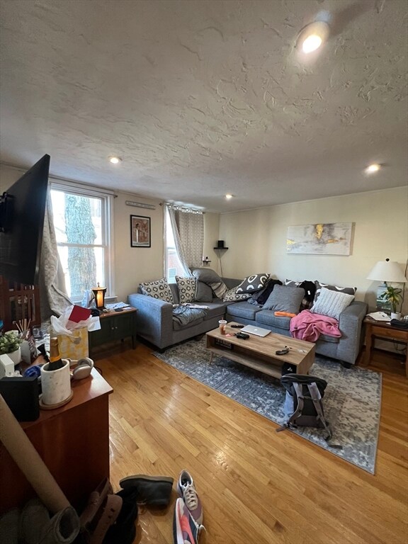 33 Sciarappa St unit 2L, Cambridge, MA 02141 - photo 2