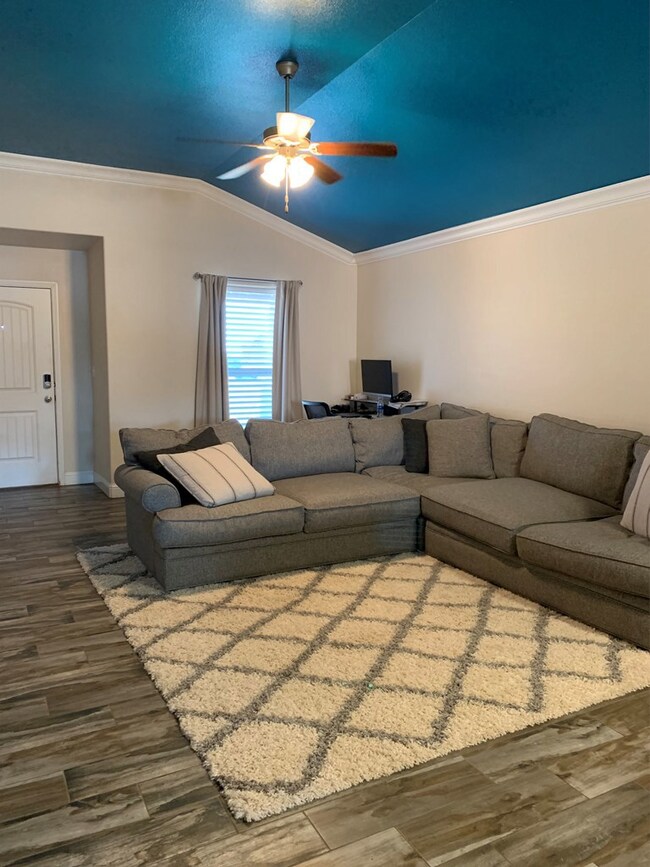 1001 E 95th St, Odessa, TX 79765 - photo 7