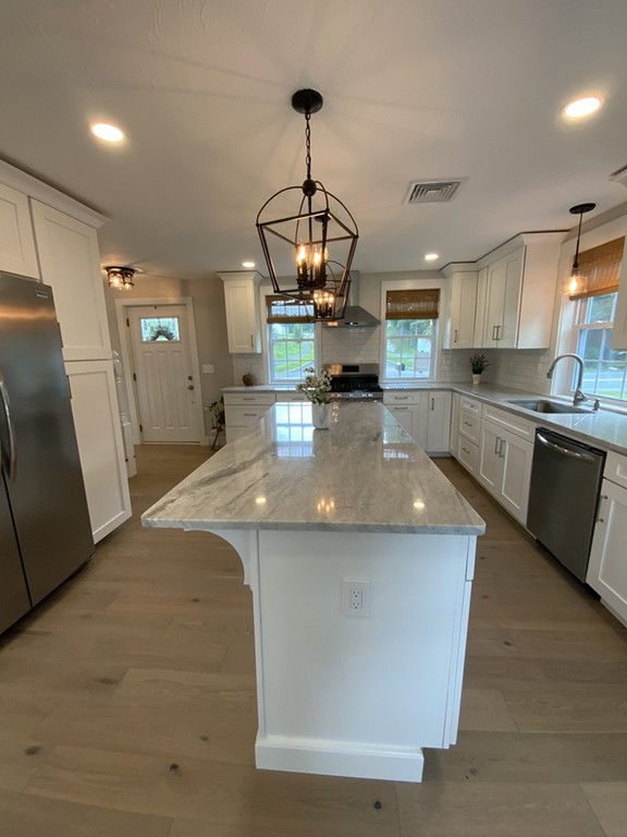 109 Elm St unit 1, Blackstone, MA 01504 - photo 2