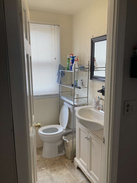 305 Princeton St, Boston, MA 02128 - photo 3