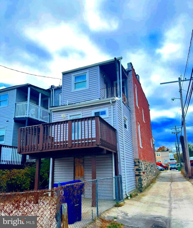 525 Normandy Ave, Baltimore, MD 21229 - photo 4