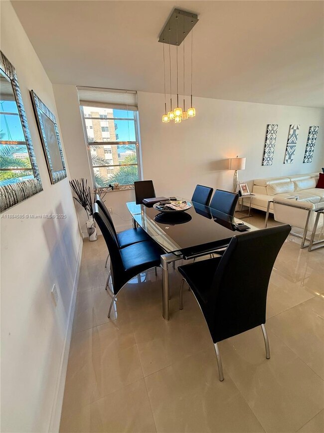 4142 N Jefferson Ave unit 4D, Miami Beach, FL 33140 - photo 7